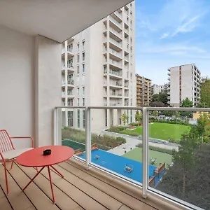 Apartamento Limehome Via Stresa, Milán