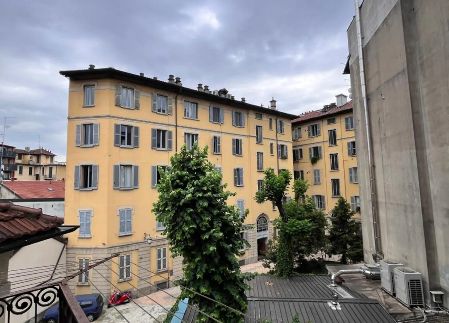 Apartmán Bilocale Mansardato Farini Milán 0*,